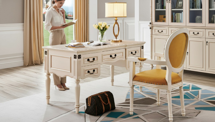 Chaise de bureau classique, meubles de bureau, ameublement, table 2 pièces. Ensemble neuf