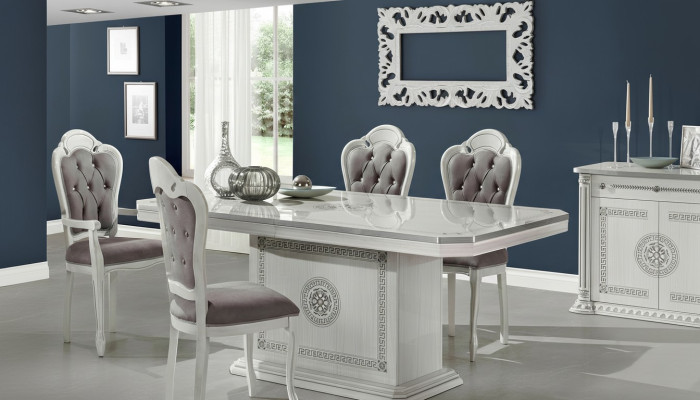 Ensemble de 4 chaises en bois de luxe avec cristaux pour salle à manger