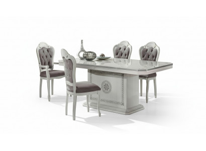 Ensemble de 4 chaises en bois de luxe avec cristaux pour salle à manger