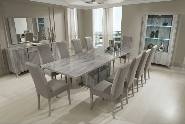 Jeu de 8 chaises de salle à manger