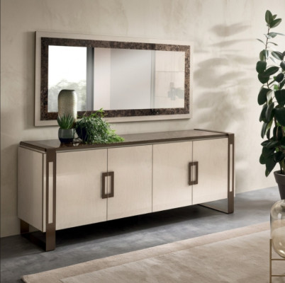Élégante console en bois avec miroir, buffet, armoire en deux parties. Table console