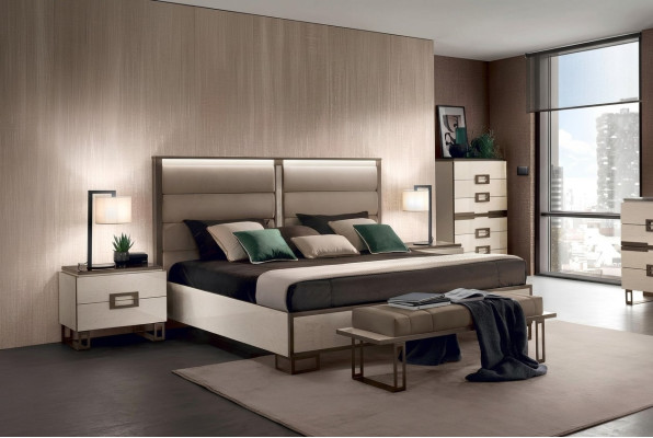 Literie de lit Classique Lit double en bois 180x200cm Lits Chambre d'hôtel neuve