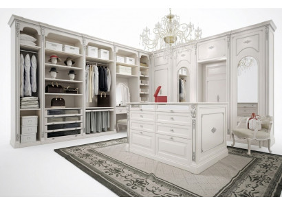 Dressing de luxe classique sur mesure avec portant intégré.