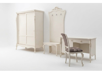 Ensemble complet de chambre classique tabouret bureau armoire 5 pièces.