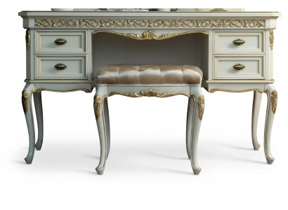 Living Benches Seat Textile Design new Stool Upholstered Stool Foot Shelf Furniture   Bänke für Wohnräume Sitz Textilgestaltung neuer Hocker Gepolsterter Hocker Fußablage Möbel.