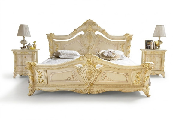 Chambre classique de l'hôtel Lit Baroque en bois Italie Luxe
