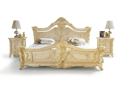 Chambre classique de l'hôtel Lit Baroque en bois Italie Luxe