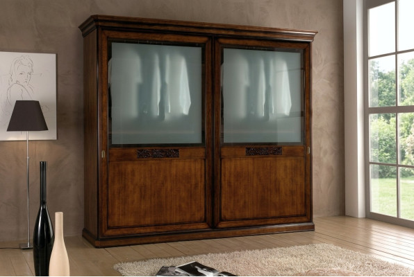 Armoire Armoire en bois Armoire en bois massif Mobilier de chambre en bois Vrai bois neuf