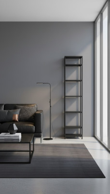 Étagère en verre et métal debout avec tablette en design moderne dans le salon noir.