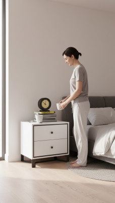 Table de chevet, table de nuit, commode, table d'appoint en acier inoxydable doré brillant