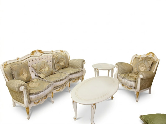 Ensemble de salon classique 4 pièces. Ensemble canapé 3+1, table basse, table d'appoint en bois massif