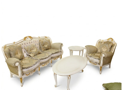 Ensemble de salon classique 4 pièces. Ensemble canapé 3+1, table basse, table d'appoint en bois massif