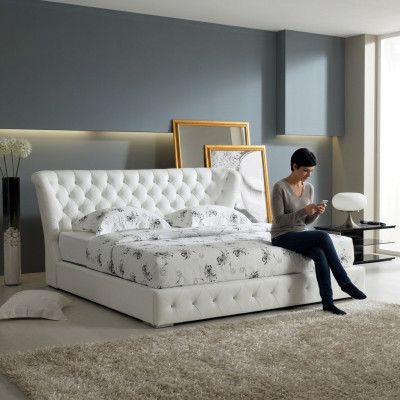 Lit de designer Chesterfield en cuir de luxe Double lits d'hôtel Chambre de luxe pour dormir