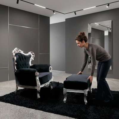 Fauteuil + Tabouret Rembourrage Fauteuil Design Luxe Bois massif Classique Baroque Rococo Suite.