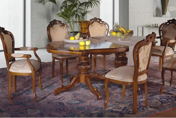 Ensemble de 6 chaises de luxe avec design et revêtement de siège, pour bureau ou salle à manger.