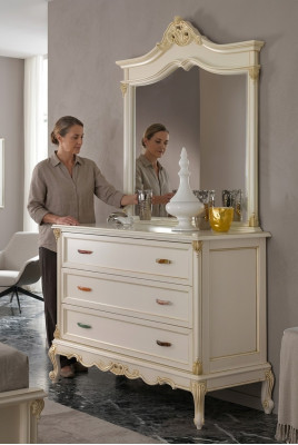 Commode de chambre Armoire Classique Buffet avec miroir Mobilier de style élégant