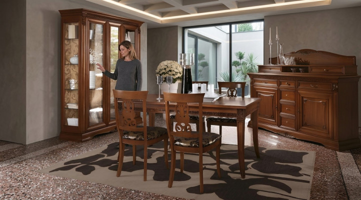Salle à manger Ensemble complet de la table Buffet 4x chaises Vitrine Baroque Bois massif