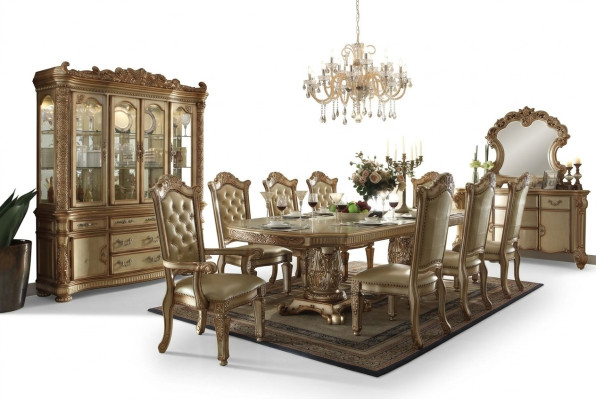 Ensemble de salle à manger doré Table à manger luxueuse avec chaises Buffet design