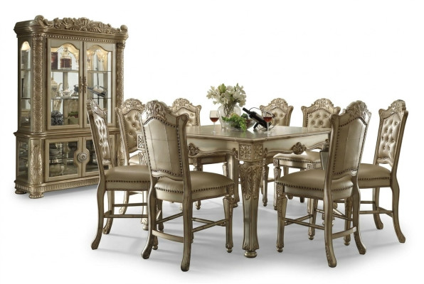 Ensemble de salle à manger classique en or - Table à manger rectangulaire avec 8 chaises Chesterfield - Vitrine 10 pièces