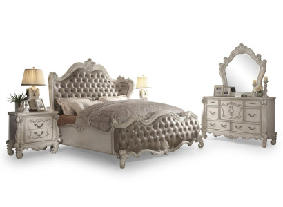 Ensemble de chambre de luxe avec lit, décoration, 2 tables de chevet, commode assortie