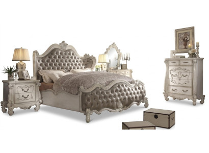 Chambre 3 pièces. Ensemble lit 2x Table de chevet Console Lits doubles Hôtel
