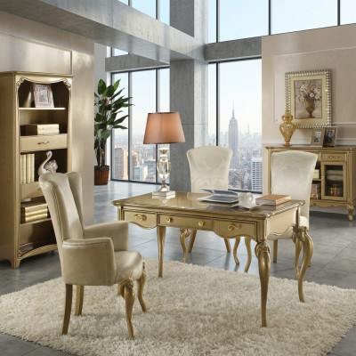 Aménagement de bureau composé de bureau en bois, table, fauteuil, style baroque rococo en 2 pièces.