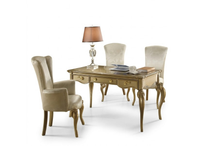 Aménagement de bureau composé de bureau en bois, table, fauteuil, style baroque rococo en 2 pièces.