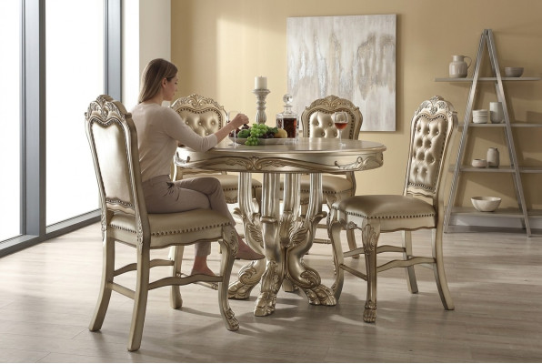 Classique r Table à manger ronde en or Table Salle à manger Chesterfield x4 Chaises 5pcs. suite