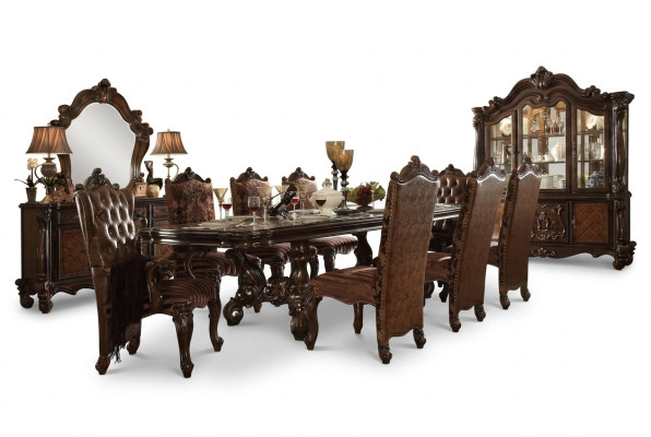 Ensemble de salle à manger Classic's Complete Set Table à manger + x6 chaises Chesterfield Suite salle à manger