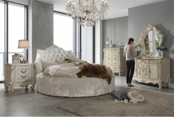 Lit rond en velours Chesterfield Luxe Rembourrage lits ronds en tissu textile hôtel