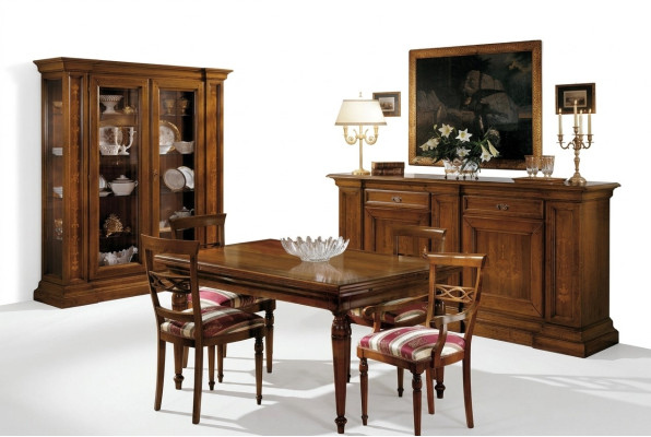 Table à manger complète 4 chaises Ensemble de salle à manger Ess Group Set en bois Vitrine Commode