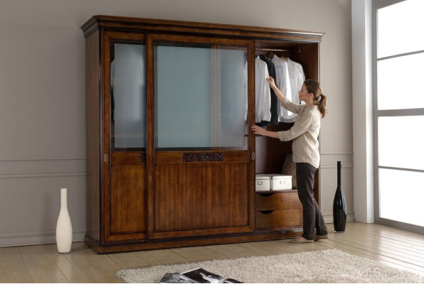 Portes coulissantes Armoire Ameublement Bois Italien Armoires de chambre