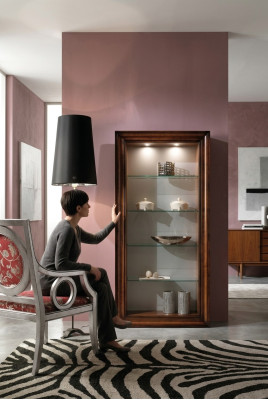 Vitrine de luxe Meubles en bois Armoires Étagère Classeur Armoire en verre Armoire antique