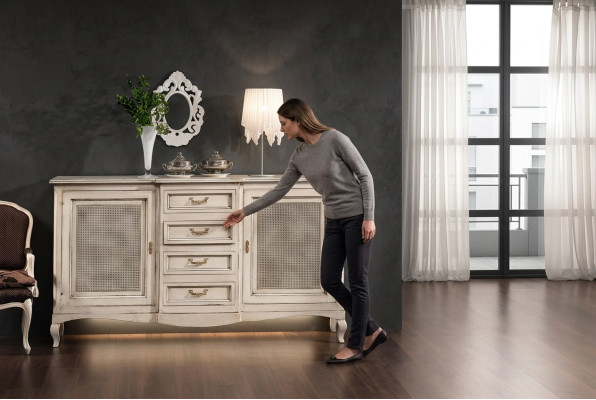Commode Buffet Commodes Buffet Armoires en bois massif Italie Meubles de garde-robe