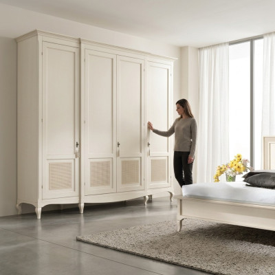 Armoire en bois massif Armoire en bois Armoire en bois massif Meuble de chambre Italie
