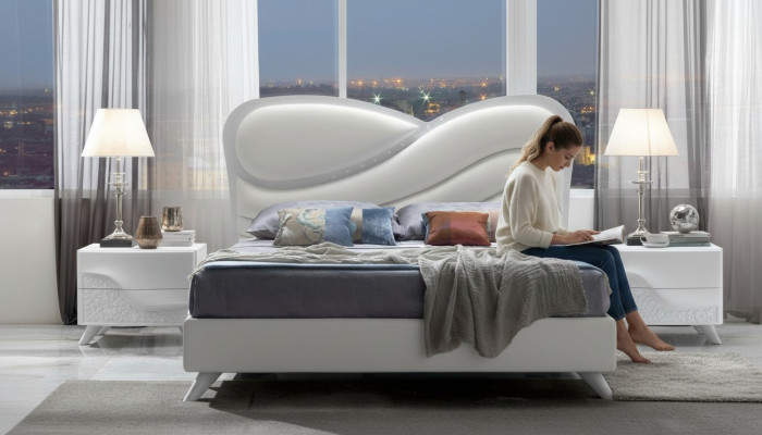 Design de rembourrage de lit de lit Hôtel double de luxe Lits Chambre de sommeil Lit cadre en bois
