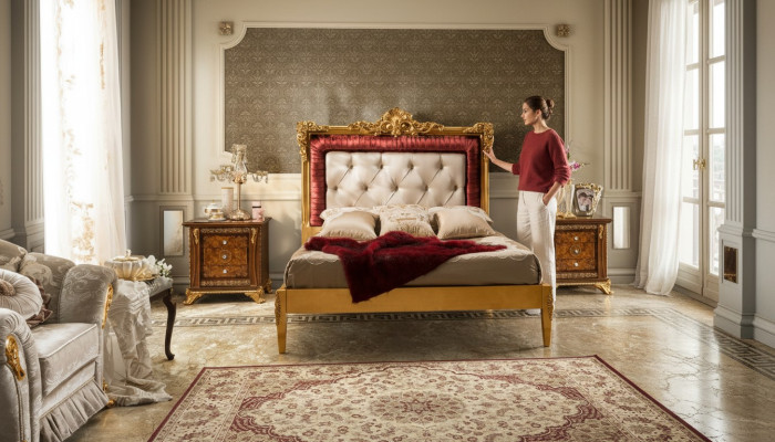 Lit double Lit de luxe Cadre de lit en bois Cadre de lit marron Design classique