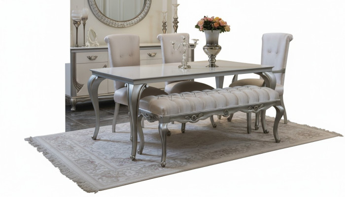 Mobilier de salle à manger classique exclusif avec détails décoratifs.