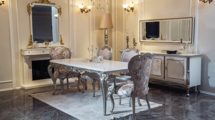 Ensemble de salle à manger 7 pièces. Table à manger 4 chaises Commode Miroir Groupe Suite Blanc neuf