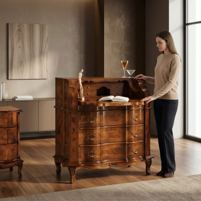 Commode en bois italien de style de luxe. Commodes de style baroque antique.