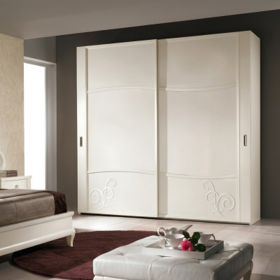 Armoire Armoire avec portes coulissantes Mur de la chambre Armoires de design en bois