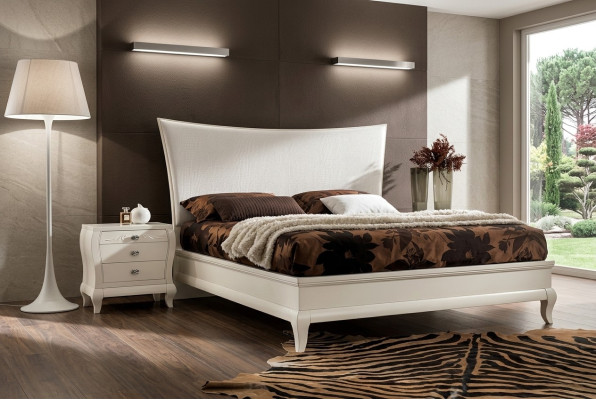 Suite de 3 pièces. Lit de chambre Table de chevet Groupe de lits Tables de chevet Design