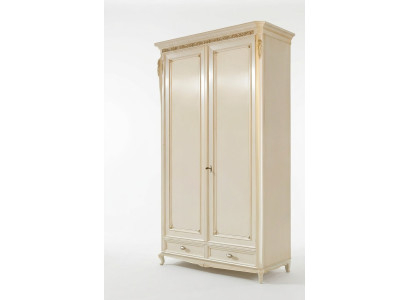 Armoire en bois massif Armoire en bois massif Mobilier de chambre en Italie Armoire en bois