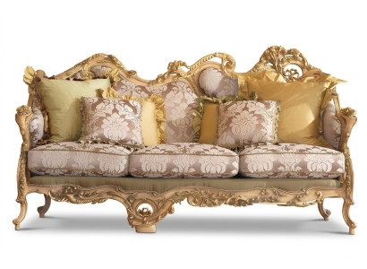 Canapé Chesterfield classique avec des détails sculptés à la main