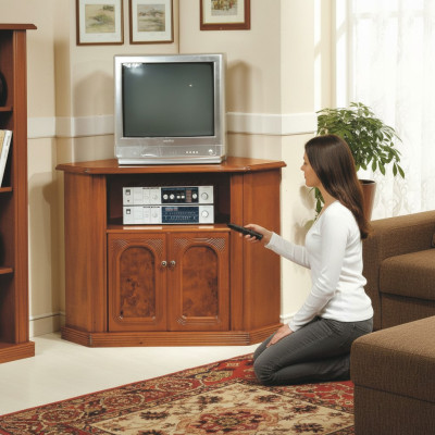Armoire TV brune Luxueuse commode brune Mobilier de salon Armoires Étagères Bois