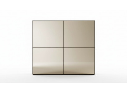 Armoire à glace élégante avec portes coulissantes dans un style moderne
