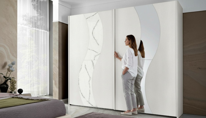 Armoire avec portes coulissantes Armoire de chambre Armoires en bois Design moderne