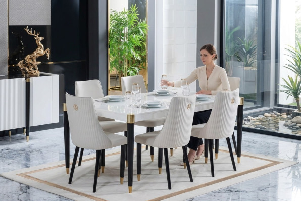 Ess Group Wood Table Tables 7-piece Complete Set Dining table 6x Chairs Dining room Set Groupe Ess Ensemble de Table en Bois Tables Complètes 7 pièces Ensemble de Salle à Manger Table à Manger 6 Chaises