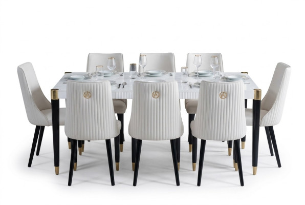 Ess Group Wood Table Tables 7-piece Complete Set Dining table 6x Chairs Dining room Set Groupe Ess Ensemble de Table en Bois Tables Complètes 7 pièces Ensemble de Salle à Manger Table à Manger 6 Chaises