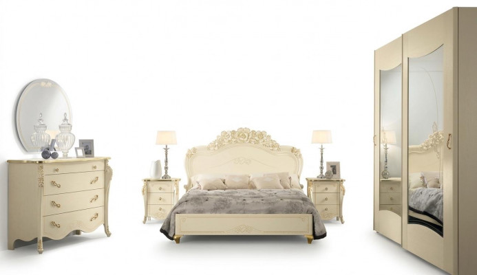 Ensemble de chambre Bizzotto Lit Table de chevet Commode Miroir Armoire 5 pièces.